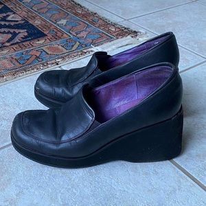 Vintage Y2K Heeled Loafers